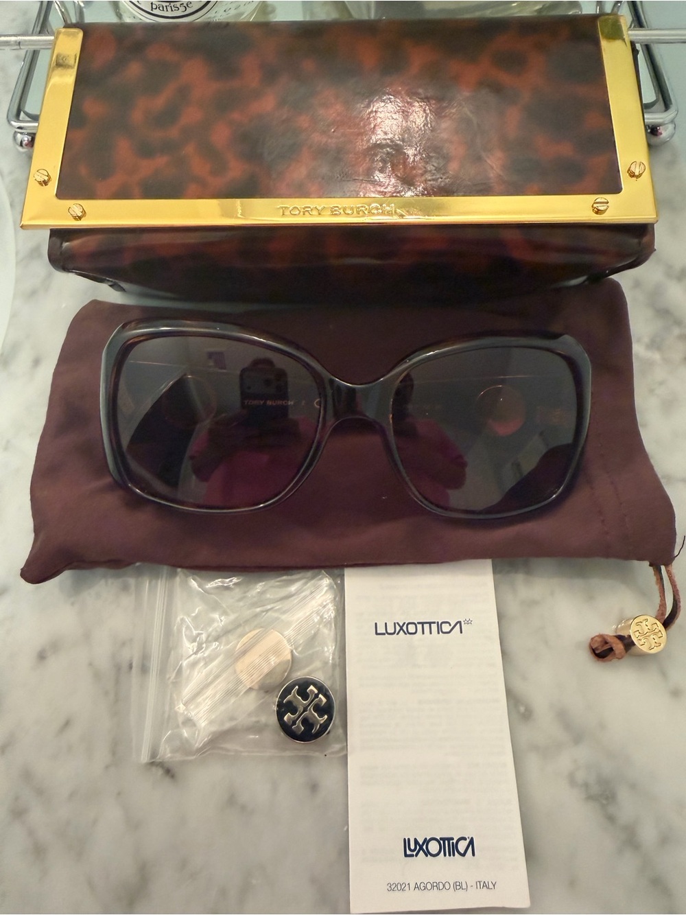 Tory Burch Tortoiseshell Frame Sunglasses with Gold Trim - Picture 7 of 9